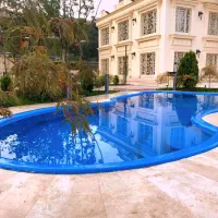 استخر و جکوزی فایبرگلاس