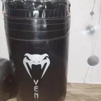 کیسه بکس و دستکش