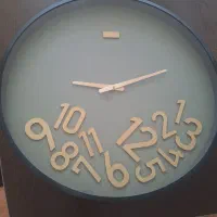 ساعت دیواری