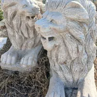 یک جفت شیر سنگی