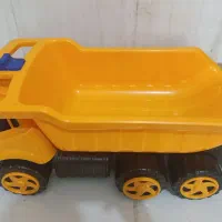 کامیون بزرگ کودک
