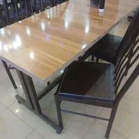 میز صندلی در حد نو ۹۰ نفره