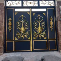 نقاشی ساختمان و درب و پنجره