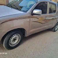 تویوتا هایلوکس مدل۲۰۰۶   تمیز
