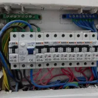 برق کشی /برقکار/خرده کاری برق /رفع اتصالی