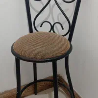 یک عدد صندلی اوپن