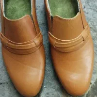 کفش چرم طبیعی