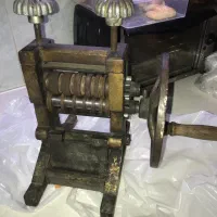 دستگاه آنتیک لب تا چرم دوزی