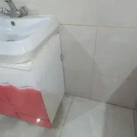 روشویی سالم با کمد وشیر مخلوط و کابینت سه تایی