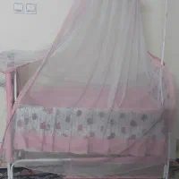 گهواره  نوزاد
