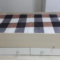 تخت کودک - نوزاد
