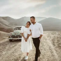آتلیه عروس،فرمالیته ،تولد(بیش از ۳۰دست لباس رایگان
