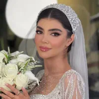 میکاپ و شینیون ویژه فقط شروع قیمت از ۱۵۰۰