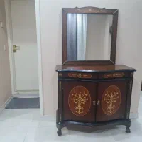 آینه و کنسول