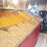 کار در خشکبار فروشی بازار