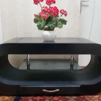 میز تلویزیون  خیلی تمیز اندازه 120
