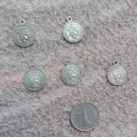 سکه الیزابت و درهم امارات