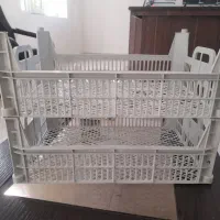 کار در جعبه پلاستیکی
