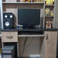 میز کامپیوتر