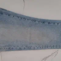 تعدادی شلوار لی (جین) تاناکورا