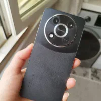 گوشی v2