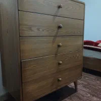 تخت و دراور