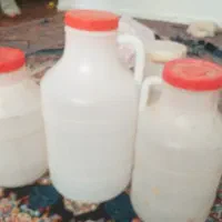 ۴عد دبه هست اگر کسی خواست لازم ندارم دانه ۱۵ تومان