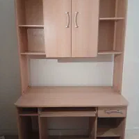 میز تحریر در حد نو