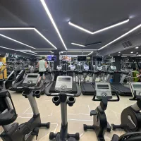 مربی باشگاه بدنسازی آقایان