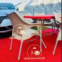 میز و صندلی پلاستیکی طرح استقلال