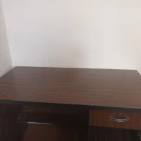 میز کار تمیز استفاده نشده