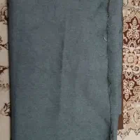 یک مبل سه نفره به فروش میرسد