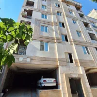 ۴۵مترآپارتمان فول خوش نقشه تراورتن ۳۱و۳۳زیرقیمت