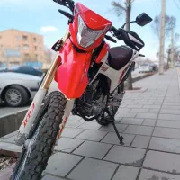 crf200