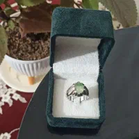 انگشتر زمرد