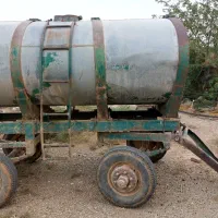 منبع اب چهار چرخ