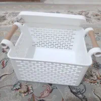 سبد کوچک در دار  کاسه‌ های کوچک