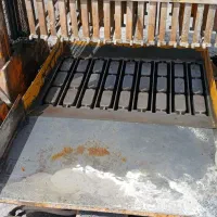 نیازمند نیروی بلوک زن