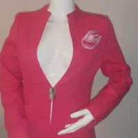 تعدادی لباس زنانه