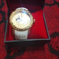 یک عدد ساعت اسپورت مردانه invicta