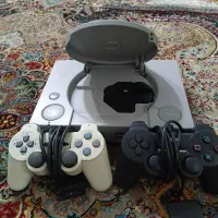 ps1 پلستیشن با دو عدد دسته معاوضه هم میکنم