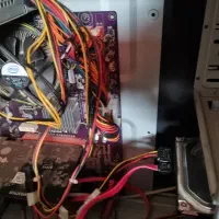 کیس و مانیتور اقتصادی