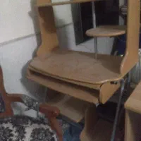 میزکامپیوتر میشه کتاب هم چیندیاحتی اسباب بازی
