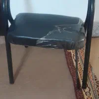 صندلی اهنی