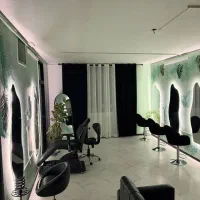 اجاره لاین تخصصی در سالن زیبایی لوکس منطقه امامت