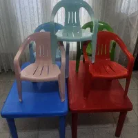 میز و صندلی پلاستیکی
