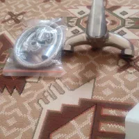 یک عدد شیر دستشویی کامل نو