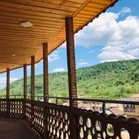 اجاره ویلای چهارخواب چوبی
