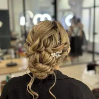 جذب دستیار شنیون