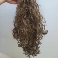دو عدد پوستیج مو در دو رنگ زیبا و جعبه سایه